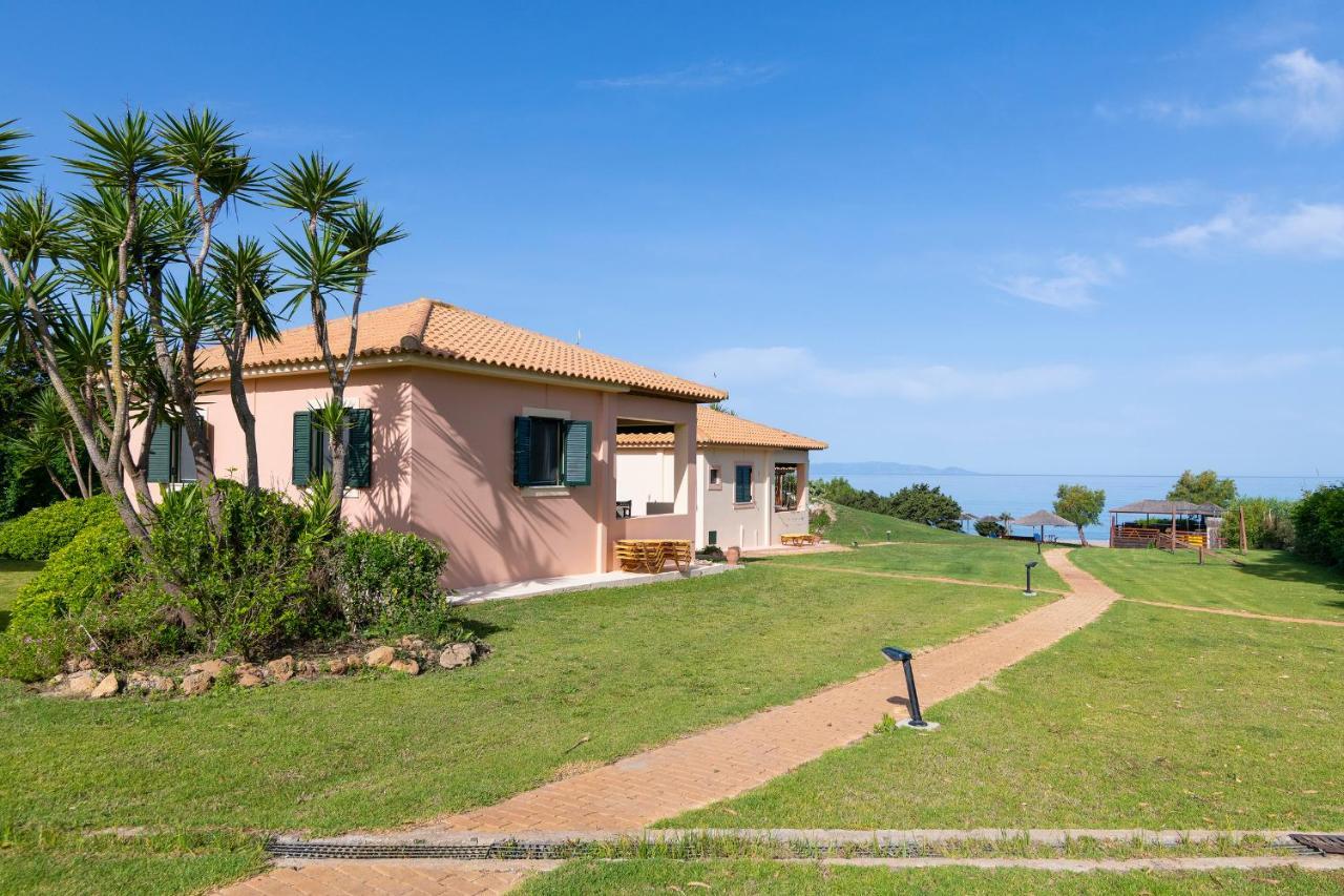 Analipsi Beach Front Villas - Happy Rentals Kástro Tornéze Dış mekan fotoğraf